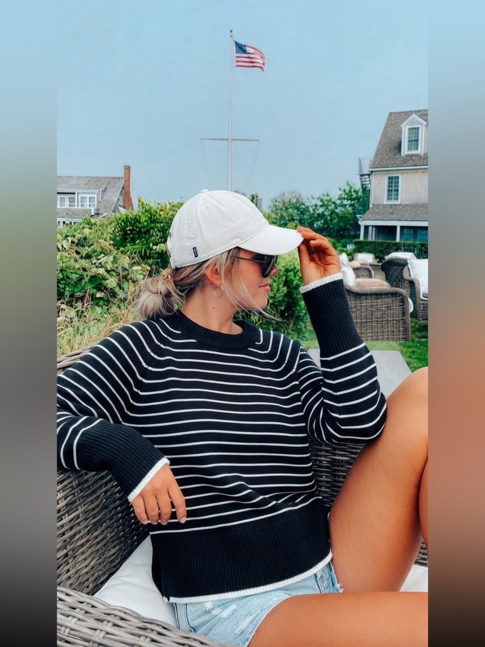 Crewneck Stripes Sweater